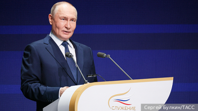 Эсминец ВМС США обстрелял корабль из палубных орудий впервые за 38 лет