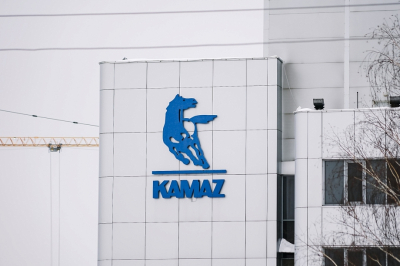 &laquo;КАМАЗ&raquo; заявил о сохранении пятидневной рабочей недели в мае